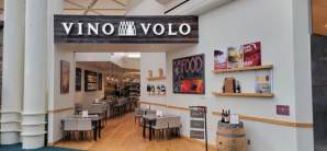 奥兰多国际机场餐食体验厅-Vino Volo