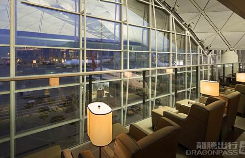香港国际机场Plaza Premium Lounge (Gate 35)