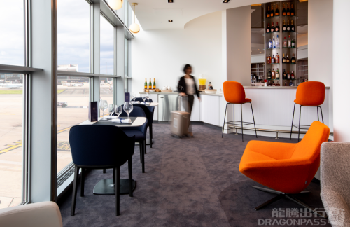 IADAir France - KLM Lounge