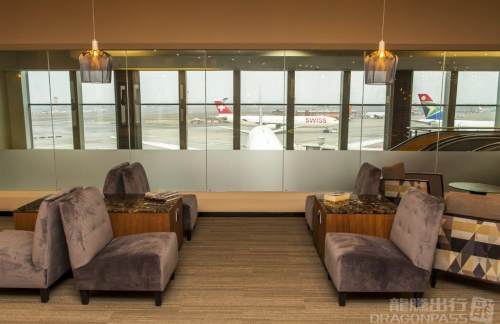 約翰尼斯堡-奧利弗·雷金納德·坦博國際機場Aspire Airport Lounge