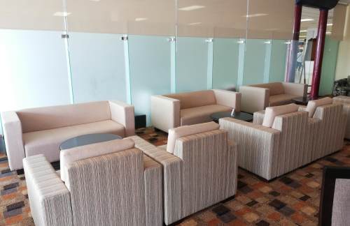 科伦坡-班达拉奈克国际机场Palm Strip Lounge