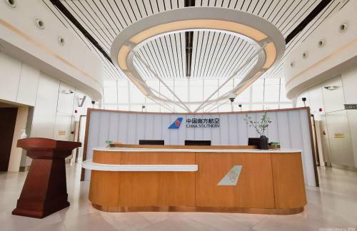 北京大兴国际机场南航金/银卡会员休息室(2)