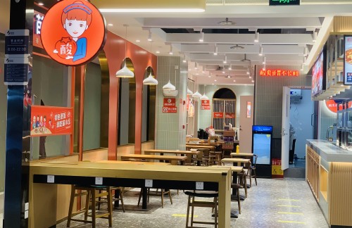 南昌昌北国际机场苗小坛酸汤鱼