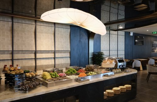 SGNThe SENS Business Lounge