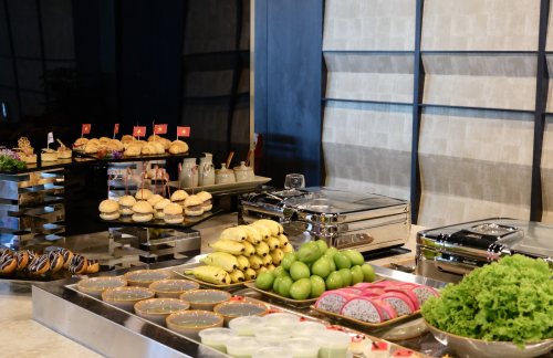 SGNThe SENS Business Lounge