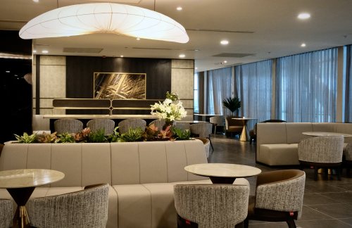 SGNThe SENS Business Lounge