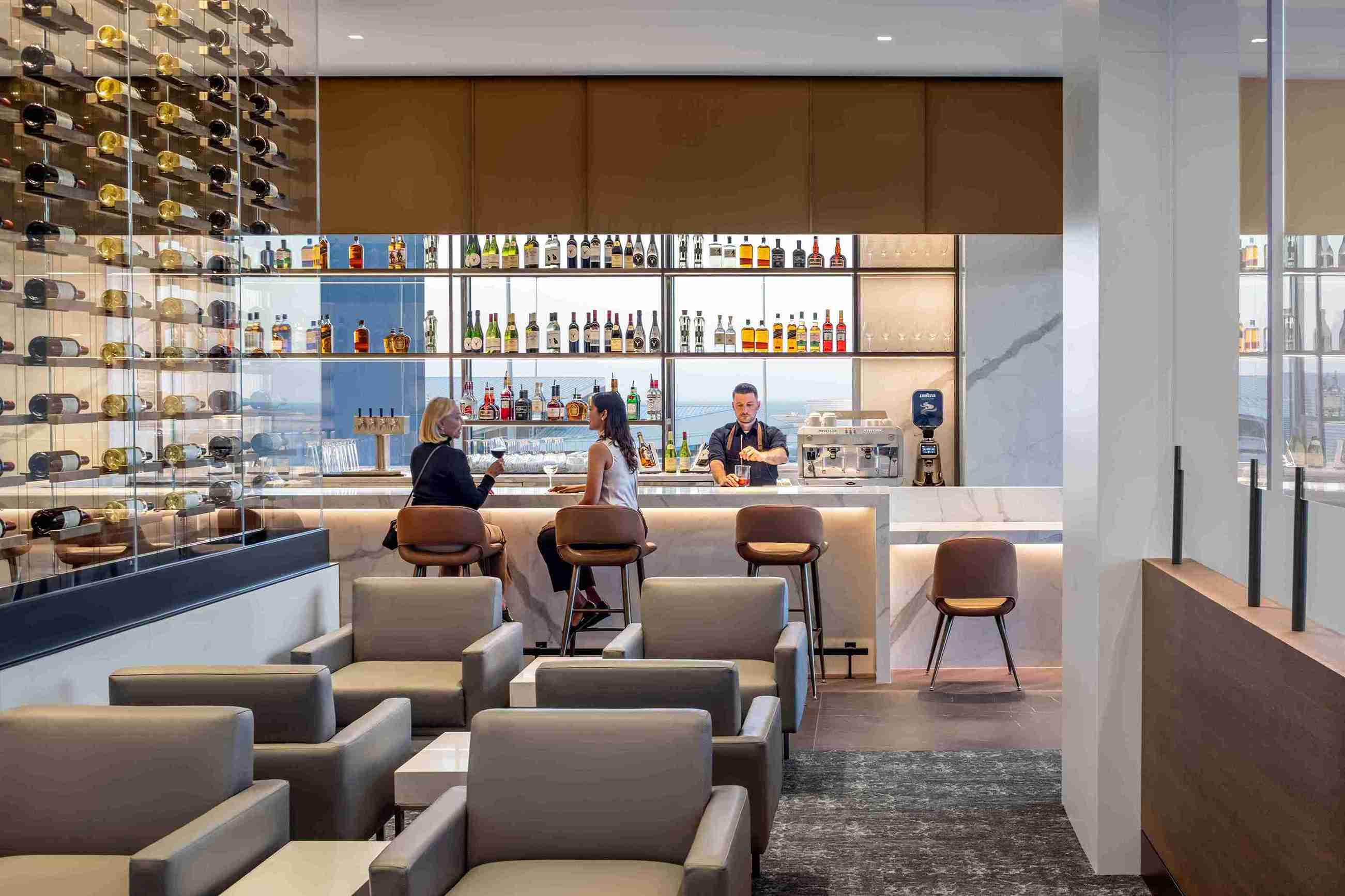 Air Canada San Francisco Maple Leaf Lounge — food & bar
