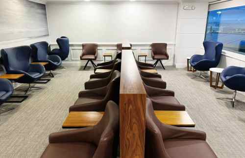 SFOChina Airlines Dynasty Lounge