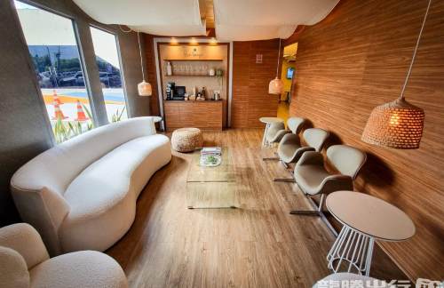FENBlue Lounge