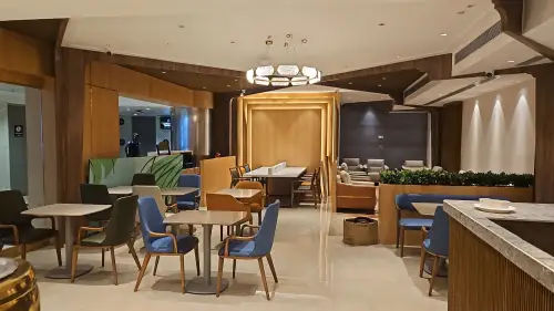 Elysian Lounge - International