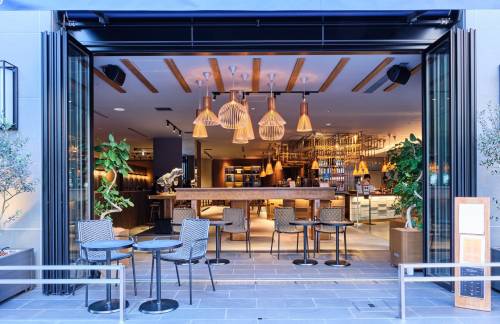 air-6918980THE TASTE