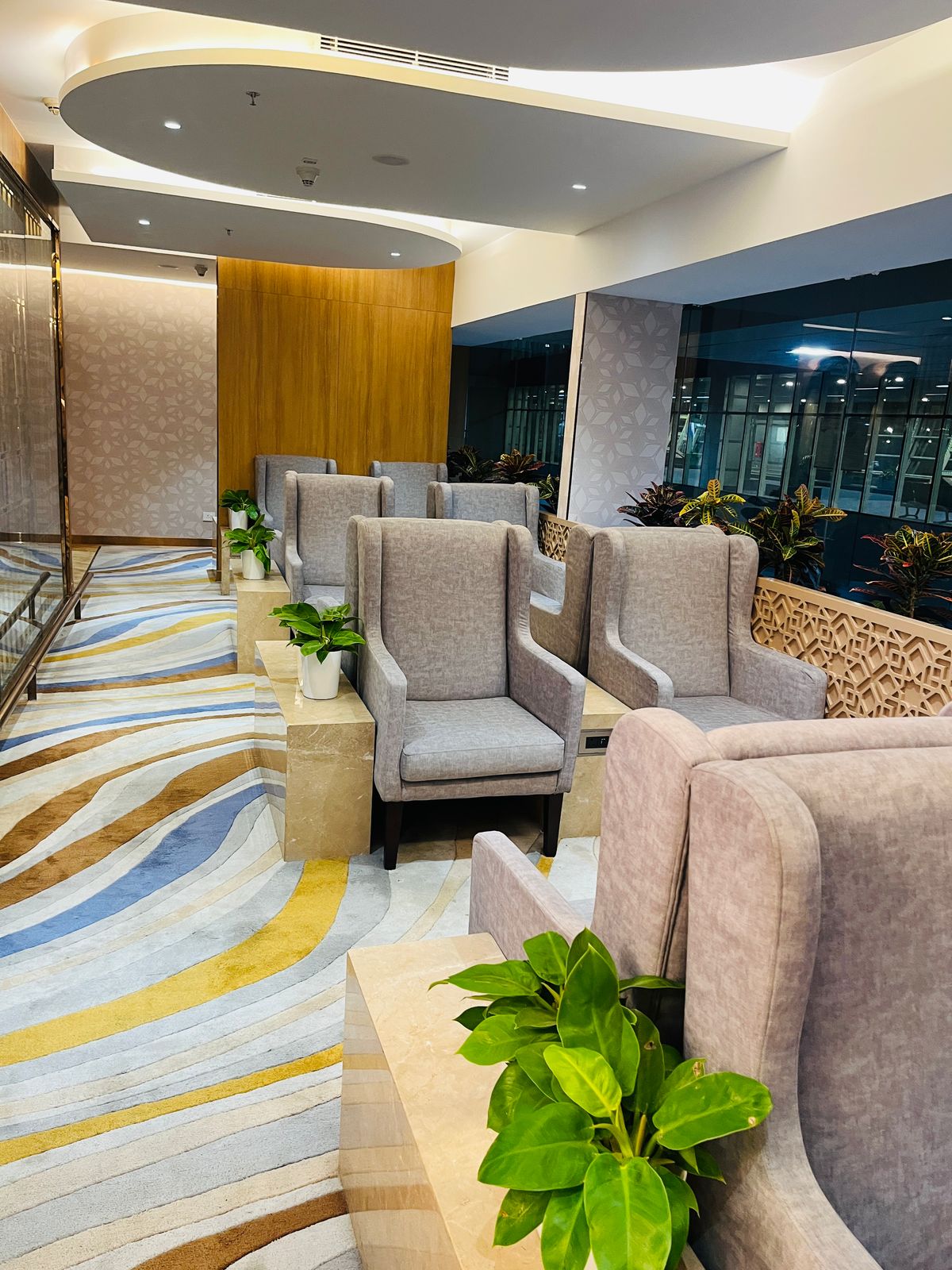 Adani Lounge atmosphere, image 2