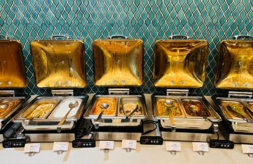 JAIAdani Domestic Lounge