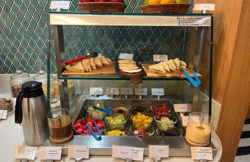 JAIAdani Domestic Lounge