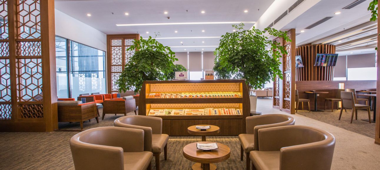 Vietnam Airlines Business Class Lounge (Departures D) atmosphere, image 10