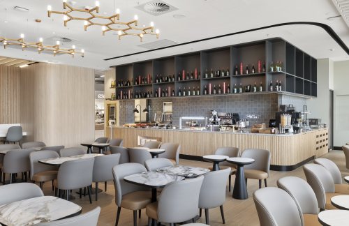 ADLPlaza Premium Lounge