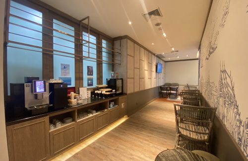 HKTBlue Ribbon Lounge