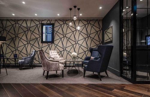 LGWClubrooms - North Terminal (Additional Charge Applies)