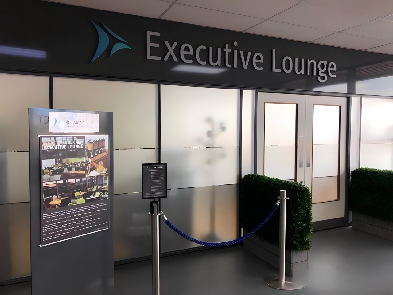 Norwich Airport Executive Lounge atmosphere, image 3