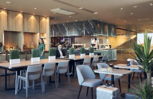 HELPlaza Premium Lounge