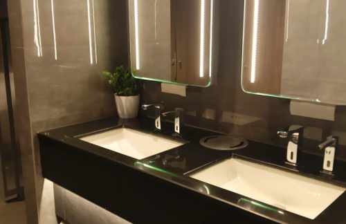 艾哈迈达巴德机场ADANI SILVER LOUNGE