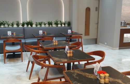 艾哈迈达巴德机场ADANI SILVER LOUNGE