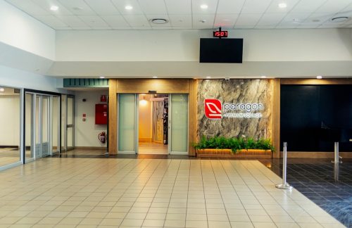 WDHParagon Premium Lounge 