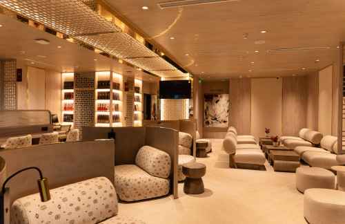 胡志明市新山一国际机场SH Premium Lounge Tan Son Nhat