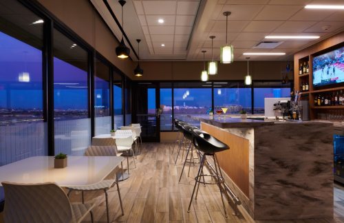 菲尼克斯天港国际机场Escape Lounge