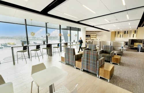 布拉德利国际机场Escape Lounge