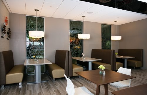 美国奥克兰机场Escape Lounge