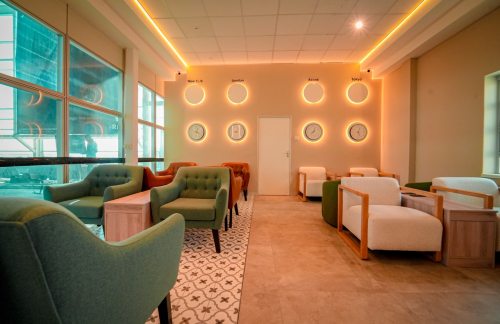 哈博罗内-塞雷茨·卡马爵士国际机场Pula Lounge 