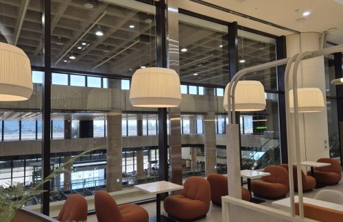 首尔金浦国际机场Sky Hub Lounge Premium