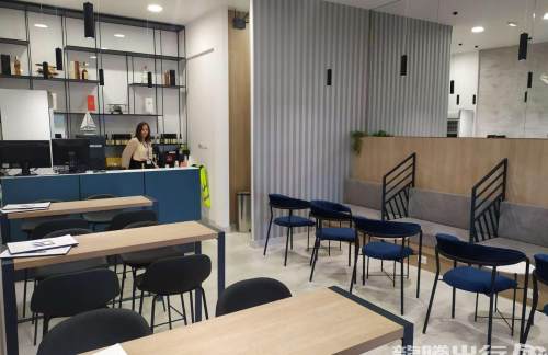 TIVBusiness Lounge