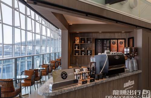 香港国际机场Plaza Premium Lounge(Gate 60)