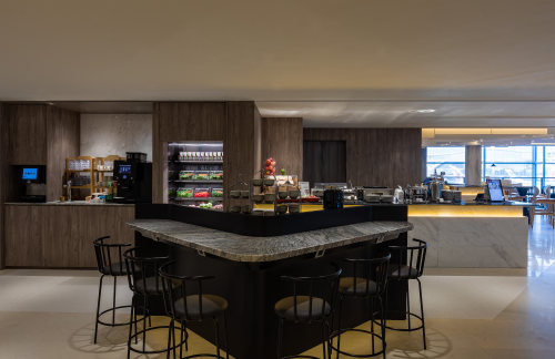HKGPlaza Premium Lounge(Gate 60)