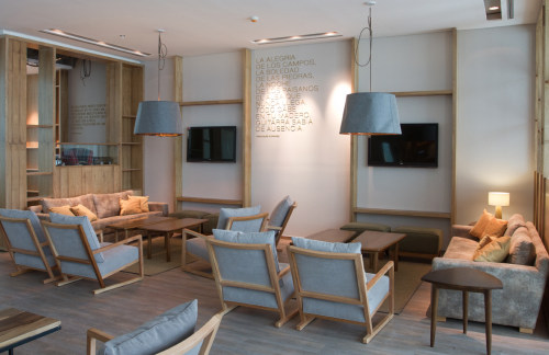 EZEStar Alliance Lounge