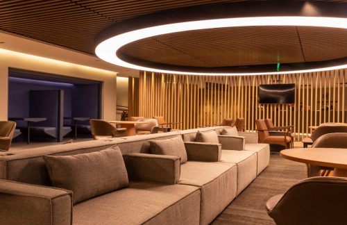 GRUPlaza Premium Lounge