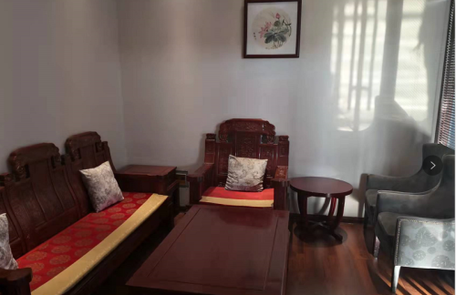 dzdz龙腾爱客世伦贵宾候车室