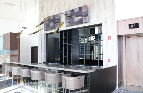 air-757480Sala VIP PIA