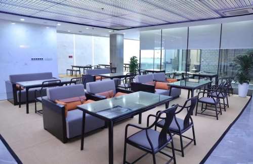 YIW国内头等舱休息室