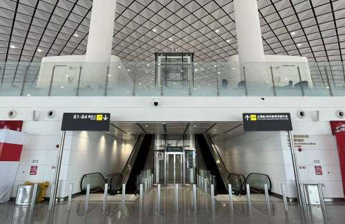 ZHA两舱休息室（T1国内）