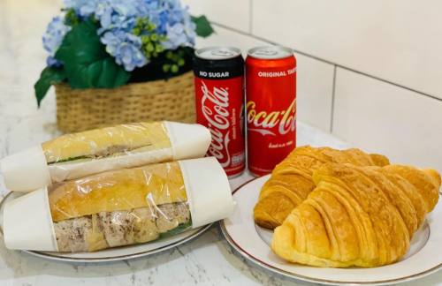 普吉岛国际机场Le Coral Café