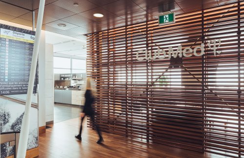 YQBV.I.P Lounge by Club Med