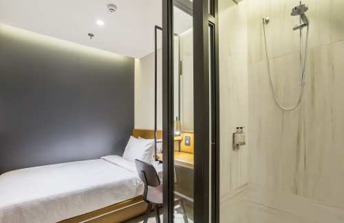 GIGPlaza Premium Lounge (Arrivals)