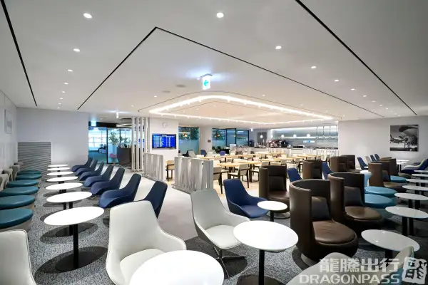 Matina Lounge (West Wing) – photos 4