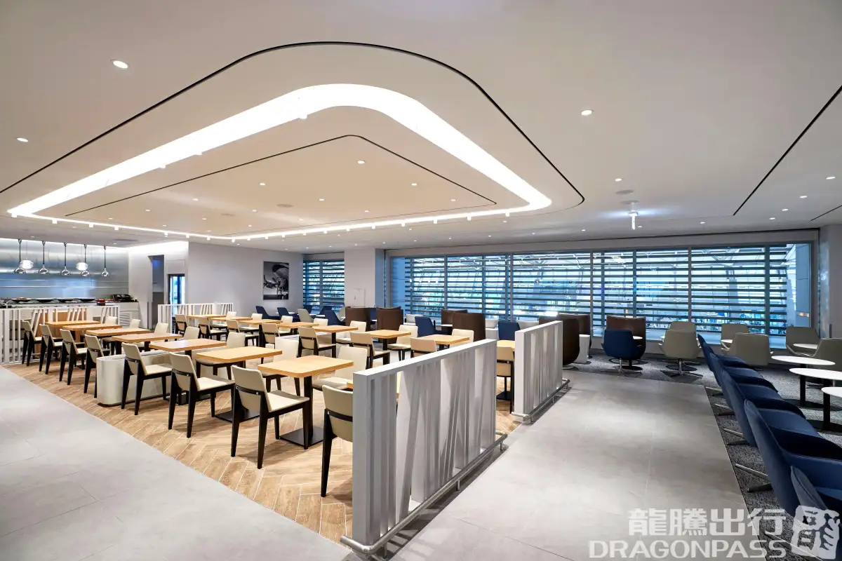 Matina Lounge (West Wing) – photos 6