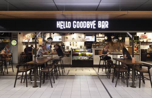 阿姆斯特丹史基浦机场Hello Goodbye bar