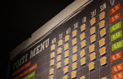 阿姆斯特丹史基浦机场Hello Goodbye bar