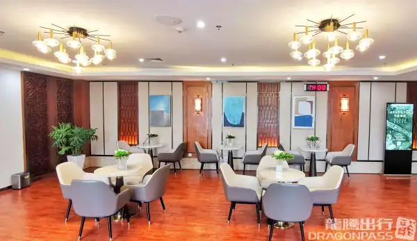 No.5 First Class Lounge – photos 3